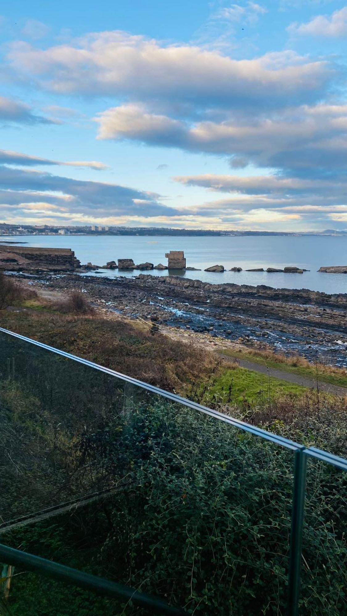 Luxury Beach Front Rooms- Pma Kirkcaldy Exteriör bild